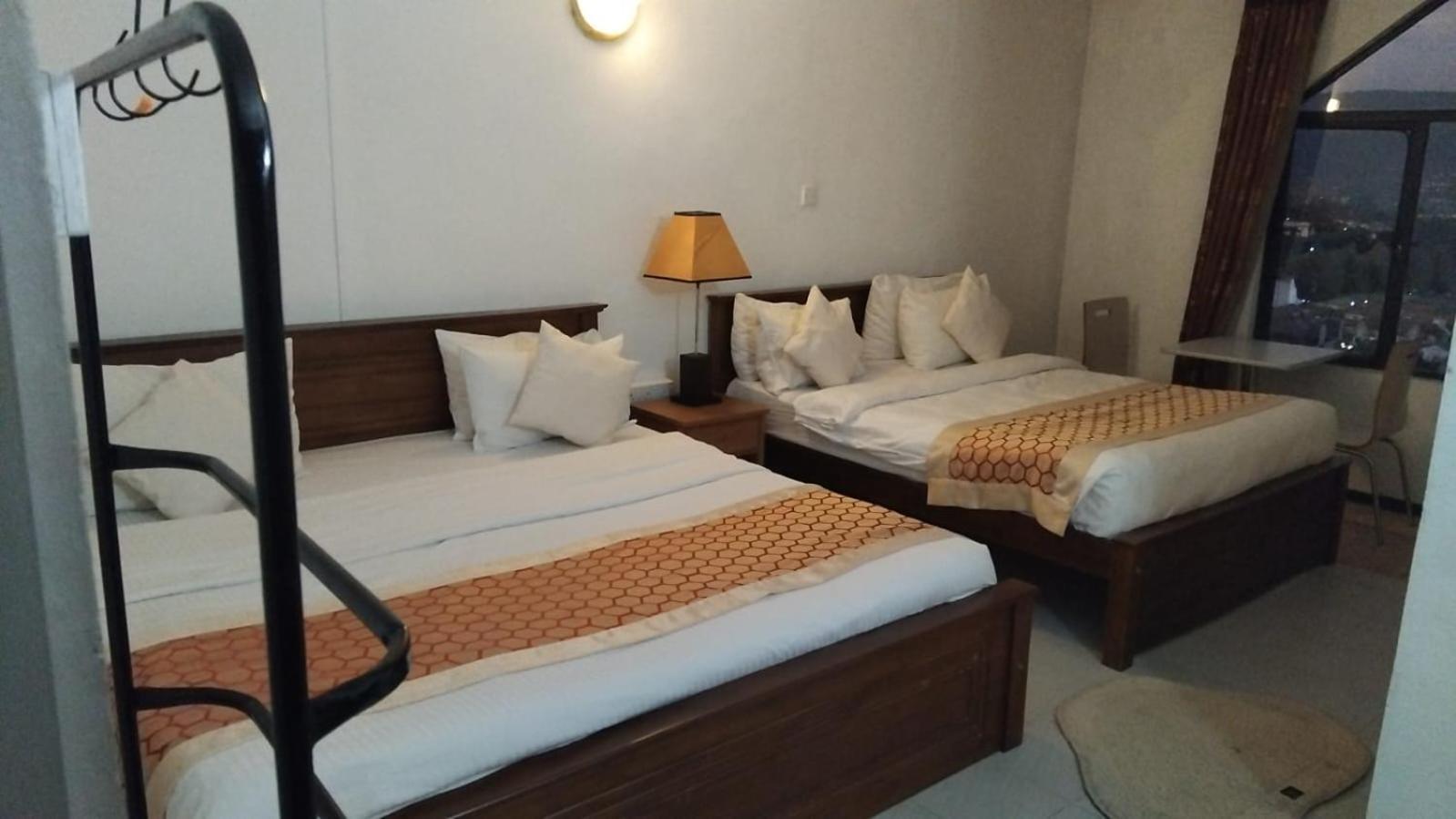 The City Grand Resort 누와라 엘리야 외부 사진
